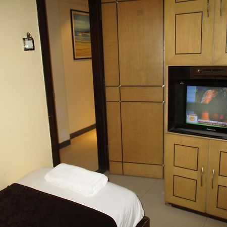 Hotel Sapna Marine Βομβάη Εξωτερικό φωτογραφία