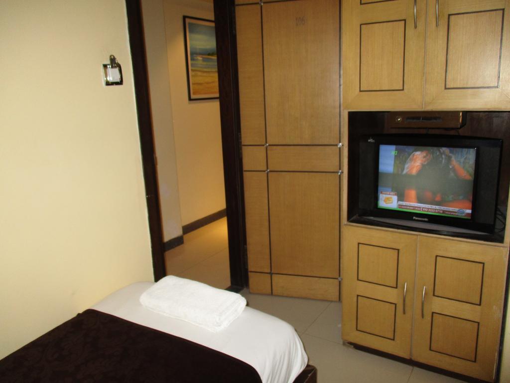 Hotel Sapna Marine Βομβάη Εξωτερικό φωτογραφία
