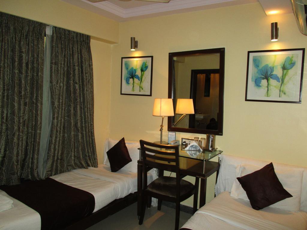 Hotel Sapna Marine Βομβάη Εξωτερικό φωτογραφία
