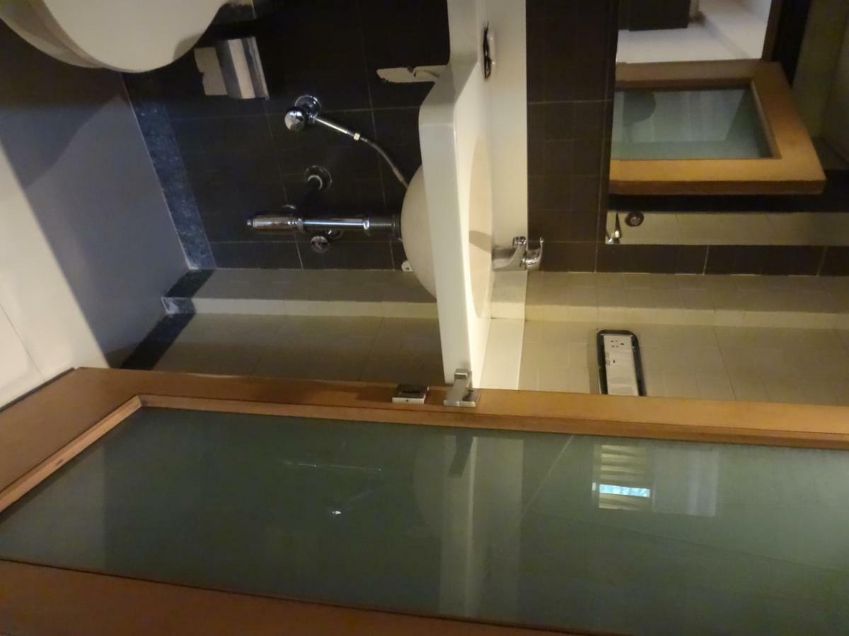 Hotel Sapna Marine Βομβάη Εξωτερικό φωτογραφία